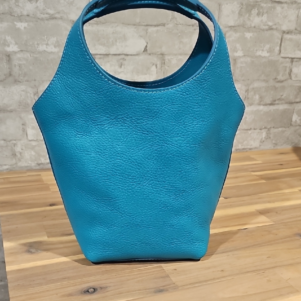 Lindquist Elegant Teal Tote Bag